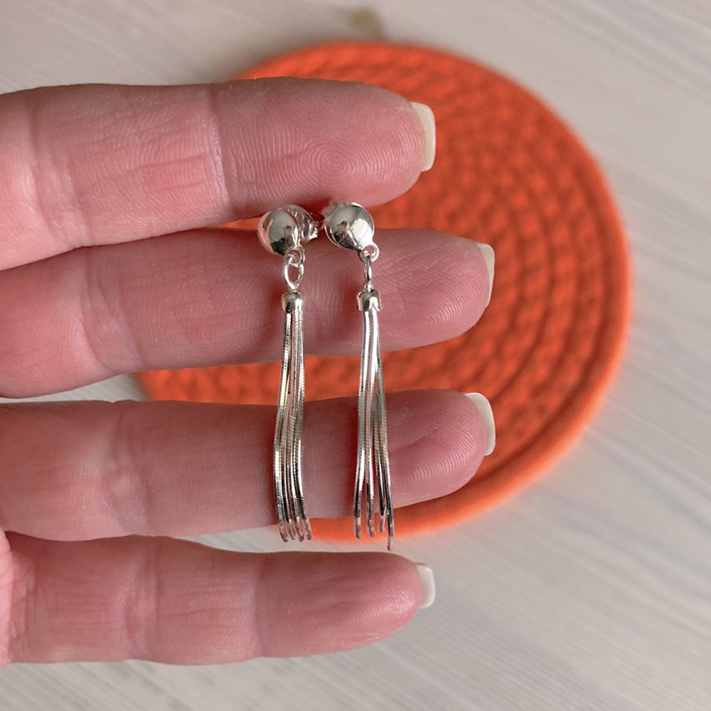 Silver drop earrings - Picture 5 of 6